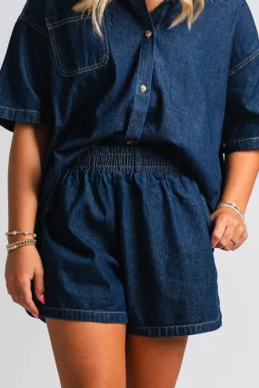 Denim shorts dark