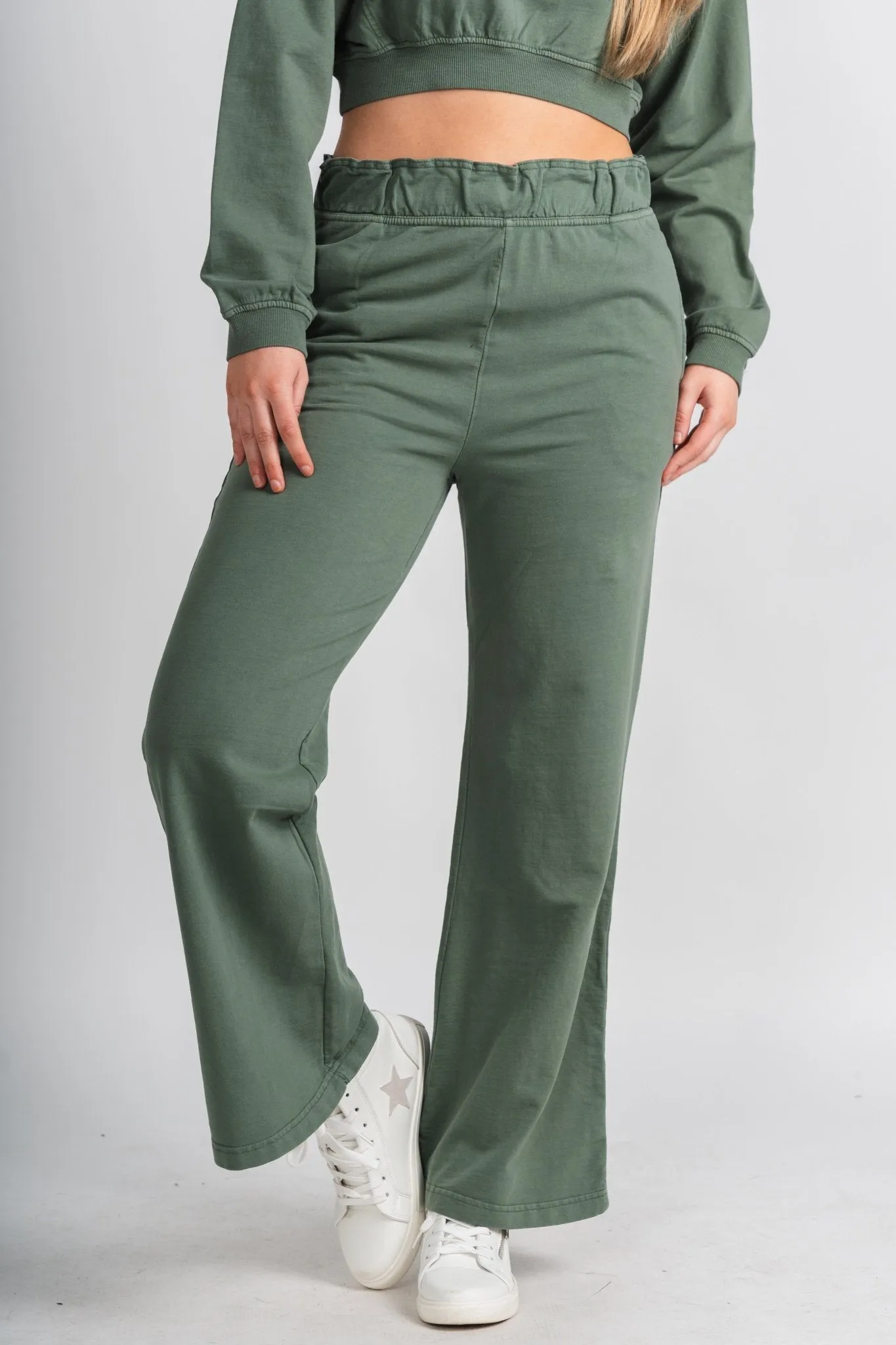 Mineral sweatpants gray green