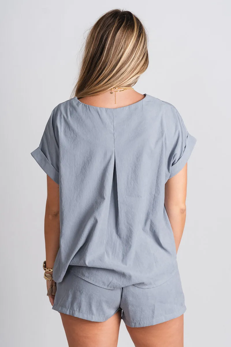 Oversized short sleeve top blue grey