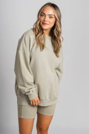 Oversized sweatshirt light green