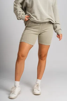 Ribbed biker shorts light green