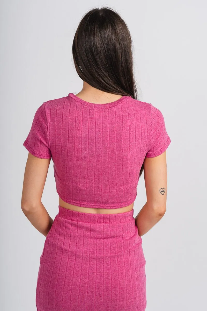 Ribbed short sleeve crop top hot pink