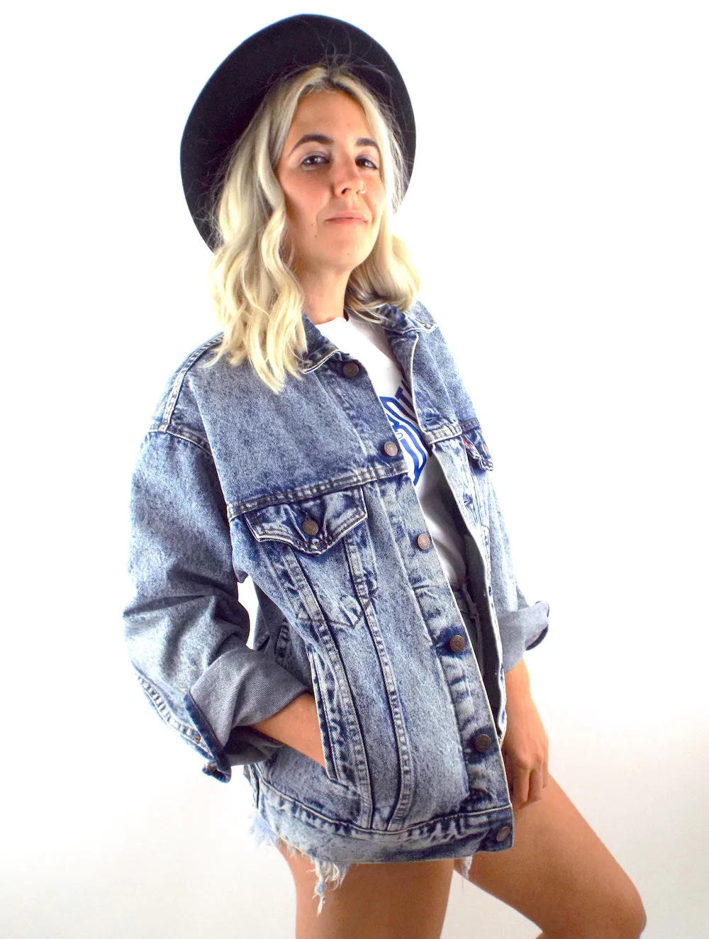 Vintage 90s Boxy Oversized Acid Wash Levi's Denim Jacket